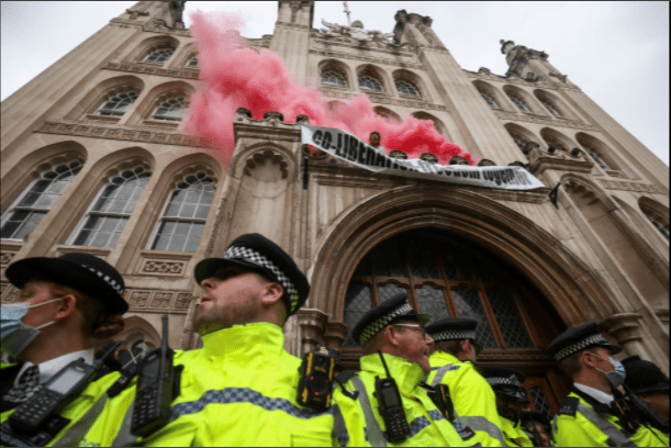 Extinction Rebellion Targets London's Financial District